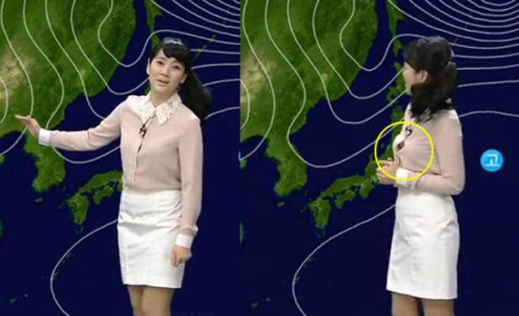 BTV bản tin Thời tiết Hàn Quốc Jo Yeon Ah từng vô tình để lộ vòng một vì chiếc áo sơ mi có phần cúc cách xa nhau.
