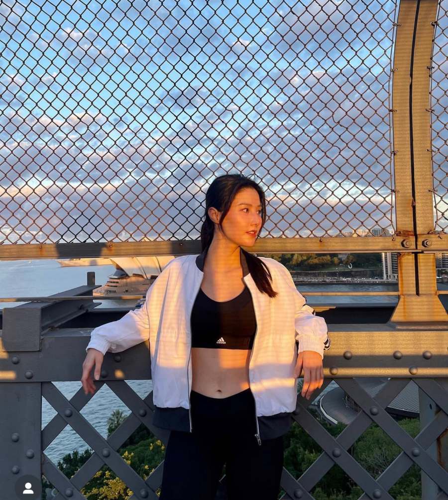 Diễm My 9x chạy 10km ở Úc để eo thon hông nở, trở thành mỹ nhân sự kiện - 3