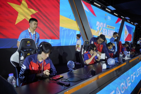eSports Việt Nam có huy chương đầu tiên tại SEA Games 32