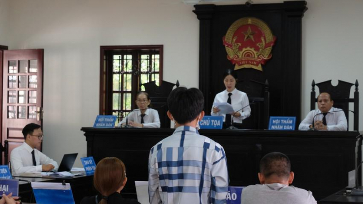 Phạt tù thiếu niên quan hệ với bé gái 12 tuổi - 1