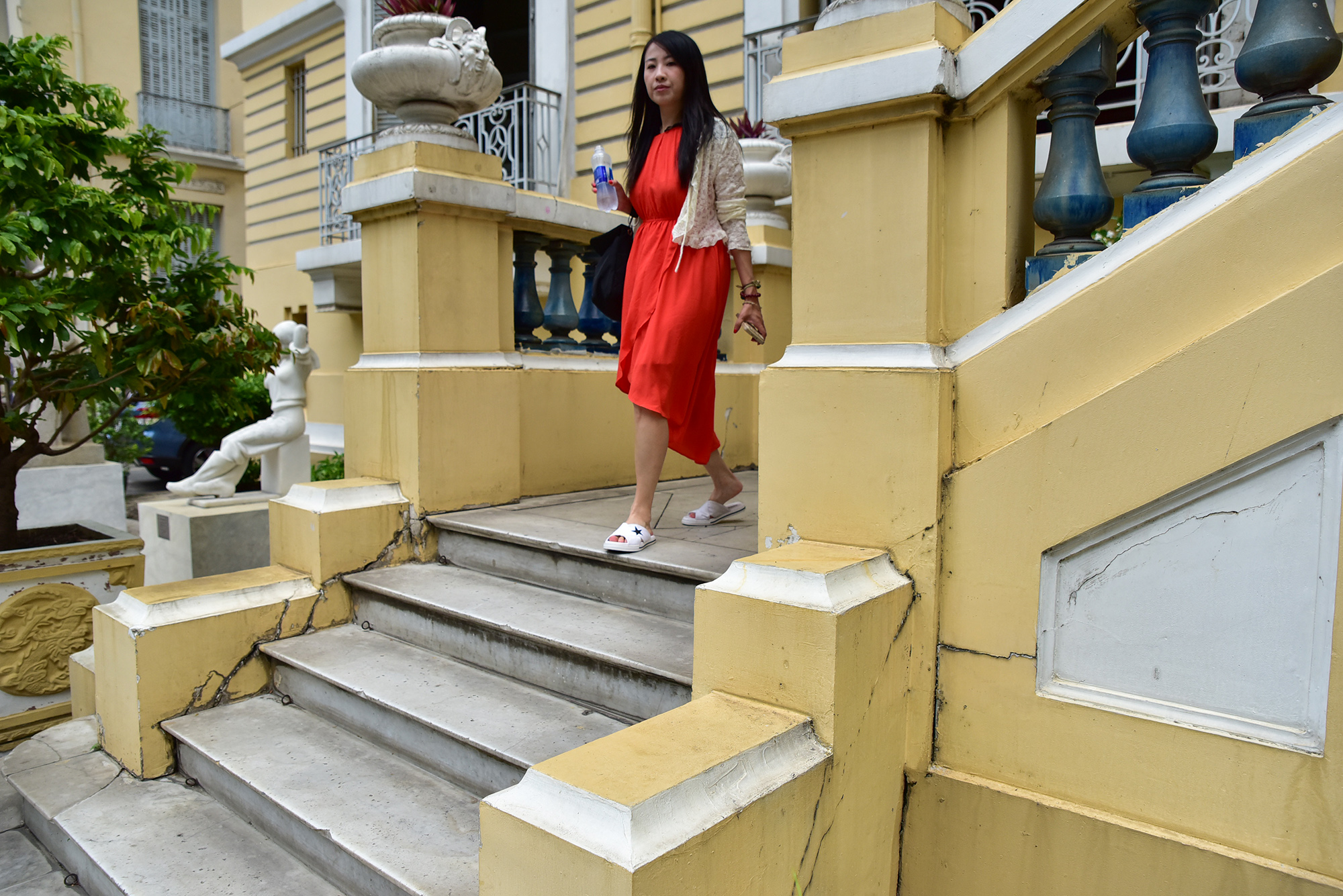 Ngỡ ngàng với kiến trúc dinh thự 99 cửa của đại gia Sài Gòn xưa - 12