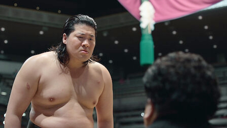 Netflix で最も人気のある日本映画に主演した 2k1 美女は、あまりにもセクシーだったので一夜にして有名になりました - 1