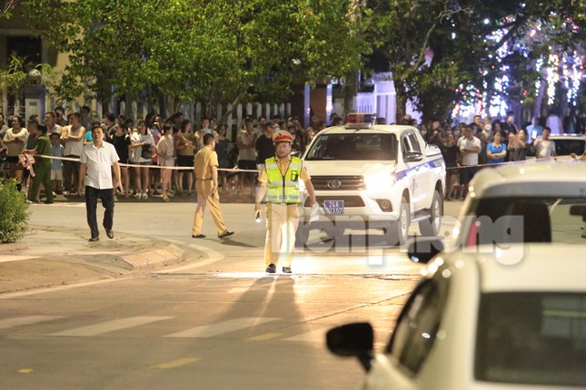 Cảnh sát phong tỏa khu vực nhà cựu Bí thư Lào Cai Nguyễn Văn Vịnh - 8
