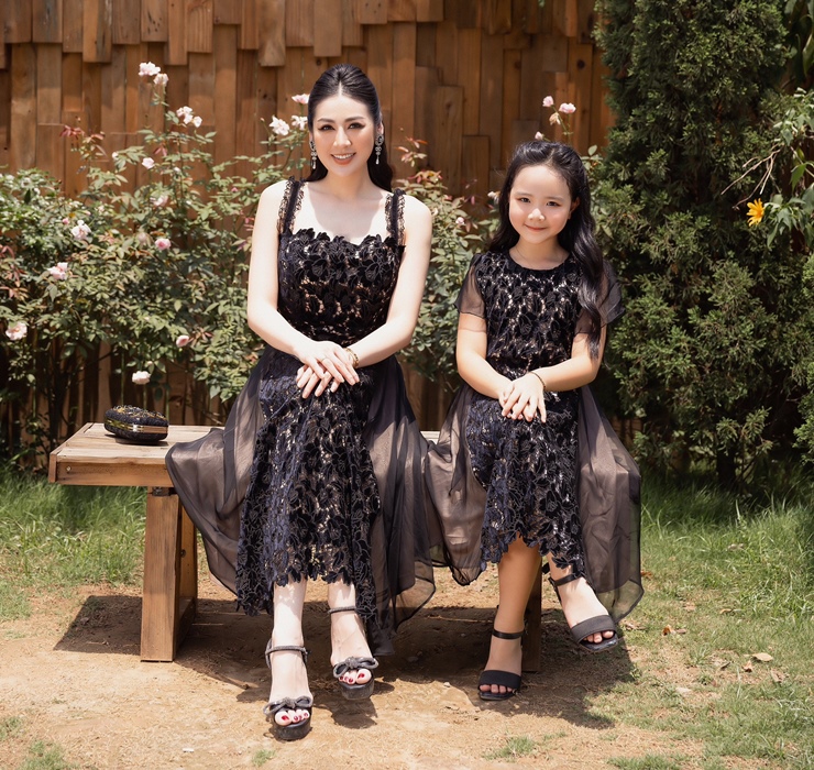 Á hậu Trang Nhung, Tú Anh và Thanh Trâm khoe sắc vóc rạng rỡ trong bộ ảnh mới - 14