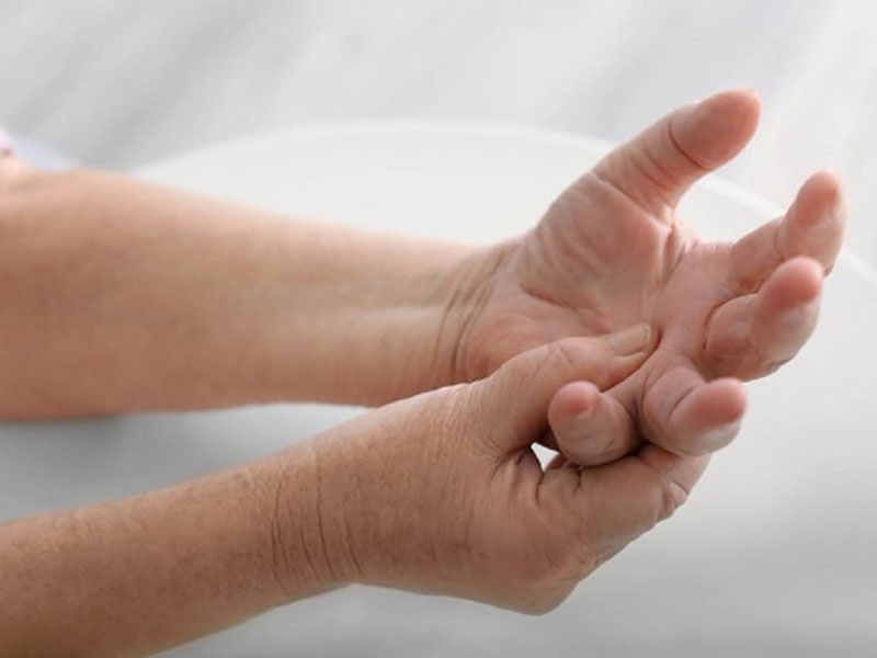 Nếu có 4 dấu hiệu này trong lòng bàn tay, cẩn thận ung thư gõ cửa - 2