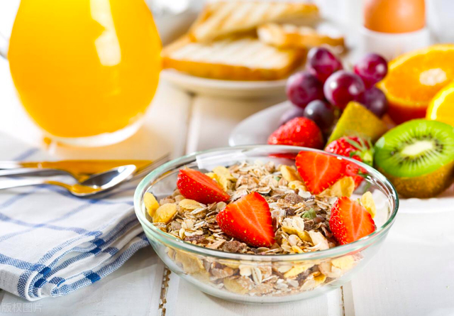 Người có lượng đường trong máu cao có 3 triệu chứng này khi đang ngủ, kiểm tra ngay xem bạn có bị không! - 4