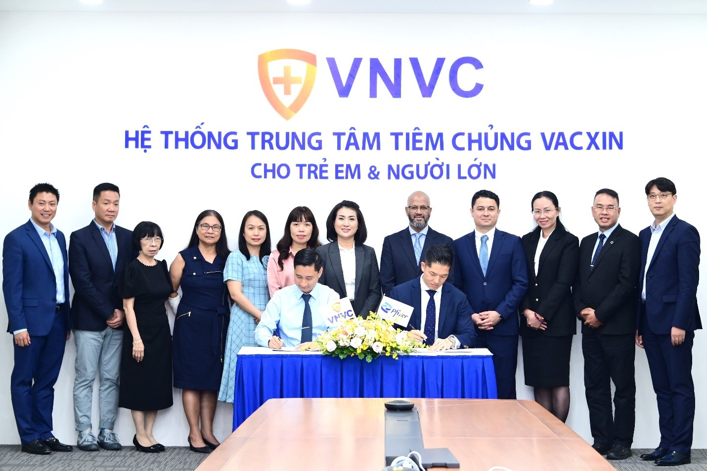 Pfizer Việt Nam ký kết Biên bản ghi nhớ với Công Ty Cổ Phần Vacxin Việt Nam - 1