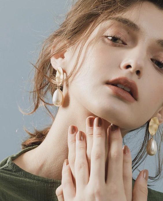 Bí quyết dùng miếng ngọc nâng cơ da tự nhiên, giúp mặt hồng hào - 3