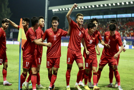 Trung Quốc hoãn U23 Panda Cup, U22 Việt Nam - HLV Troussier phải tìm "quân xanh" mới