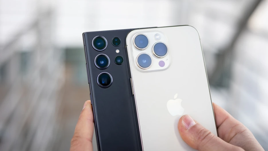 Apple lại "vượt mặt" Samsung ở khía cạnh này - 1