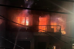 Tin tức trong ngày - TP.HCM: Cháy nhà 3 tầng ở quận Tân Phú, 3 người thương vong