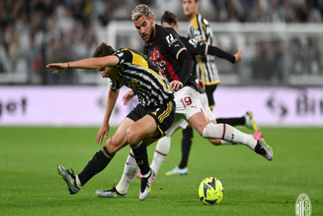 Kết quả bóng đá Juventus - AC Milan: Người hùng Giroud, định đoạt vé Cúp C1 (Serie A)