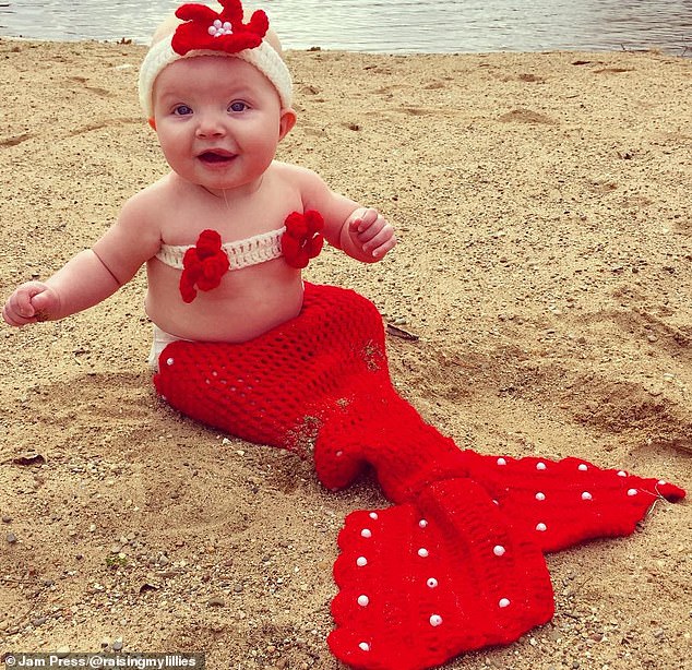 Điều trị hiếm muộn, bà mẹ 30 tuổi đẻ liên tiếp 7 đứa con - 3