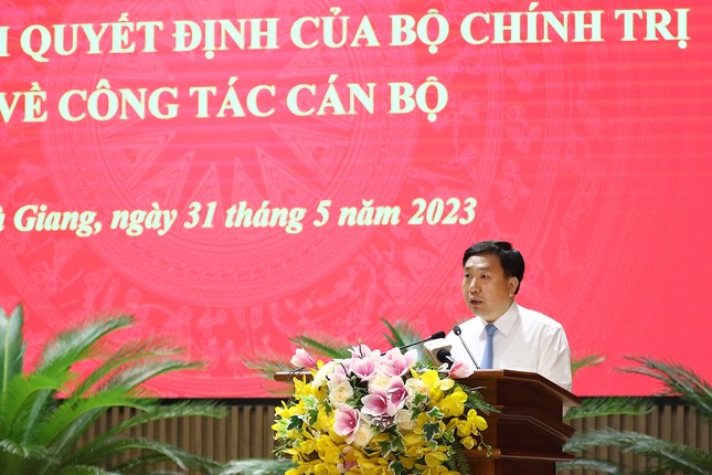 Bộ Chính trị giao ông Nguyễn Mạnh Dũng giữ chức Quyền Bí thư Tỉnh ủy Hà Giang - 3