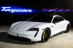 Xe điện Porsche Taycan bị triệu hồi vì lỗi hệ thống phanh