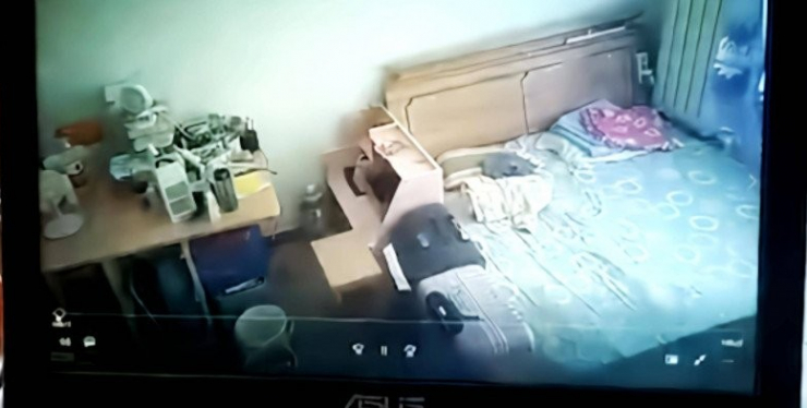 Cặp vợ chồng son thuê nhà trọ, liên tục phát ra âm thanh nhạy cảm, chủ nhà có hành động khó tin - 1