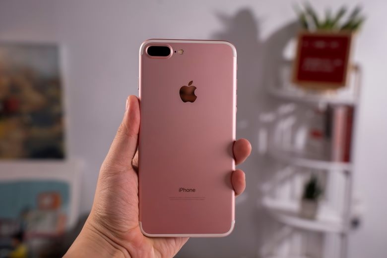Nếu bạn có ý định mua iPhone cũ, hãy đọc ngay bài viết này!