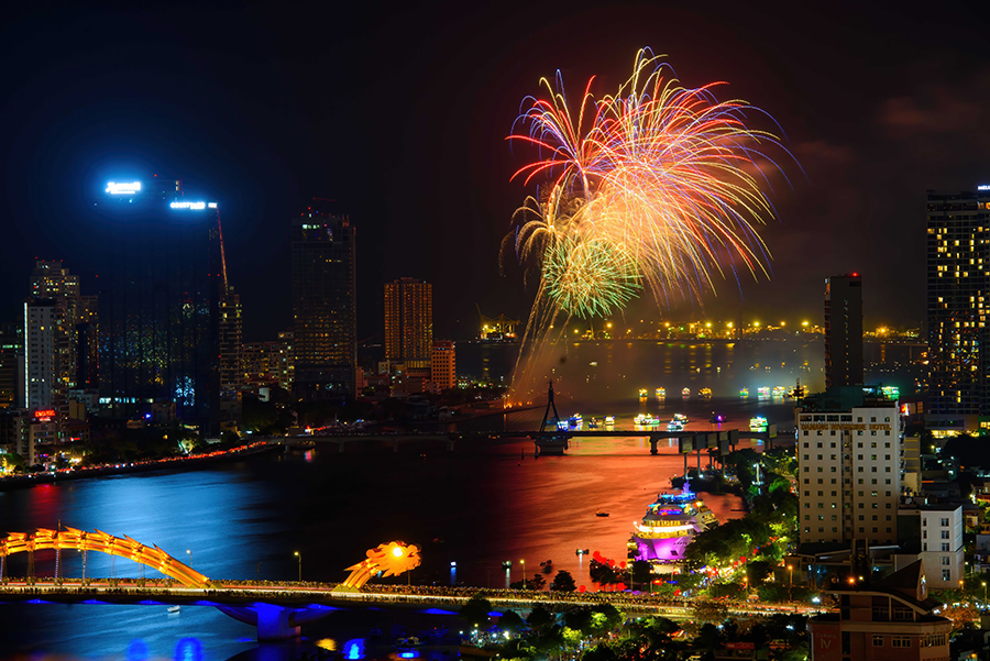 Lễ hội Pháo hoa Quốc tế Đà Nẵng thổi bừng sức sống du lịch trên thành phố sông Hàn - 1