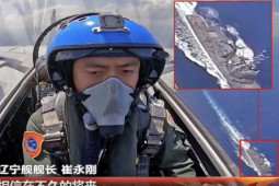 Trung Quốc công bố video tiêm kích J-15 bay ngay phía trên tàu chiến Mỹ