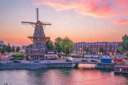 Tới thăm những cối xay gió đẹp và nổi tiếng nhất Hà Lan