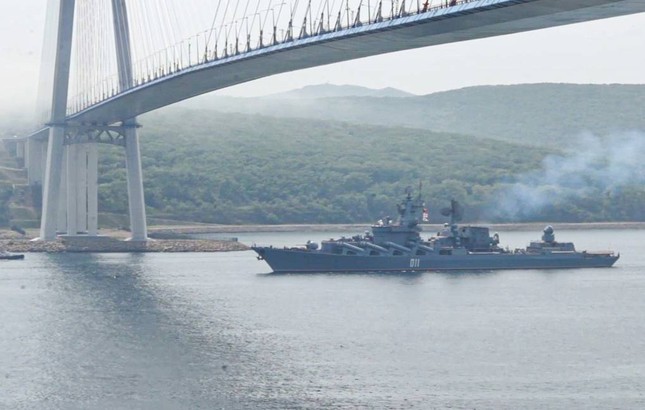 Nga điều hơn 60 tàu tập trận gần Nhật Bản - 1