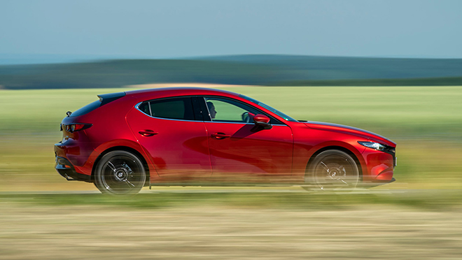 Giá xe Mazda3 niêm yết và lăn bánh tháng 6/2023 - 12