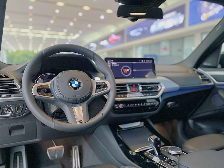 BMW giảm giá nhiều dòng xe, cao nhất gần 600 triệu đồng - 11