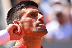 Video tennis Djokovic - Varillas: Chiến thắng chóng vánh, phá kỷ lục của Nadal (Roland Garros)