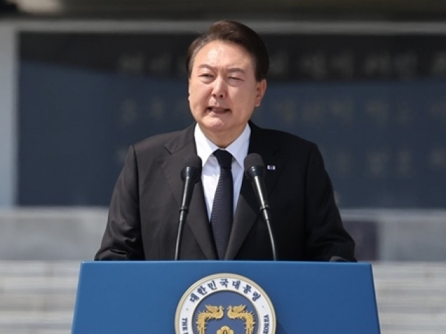 Hàn Quốc xác nhận nâng cấp liên minh với Mỹ ”dựa trên hạt nhân”
