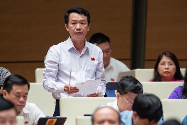 Bộ trưởng Đào Ngọc Dung: Đề xuất giảm đóng BHXH còn 10 hoặc 15 năm - 1
