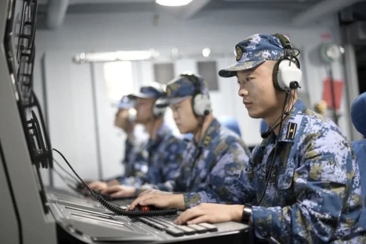 SCMP: Trung Quốc chế tạo loại khí tài có thể &#34;thay đổi cán cân sức mạnh quân sự&#34; trên biển - 1