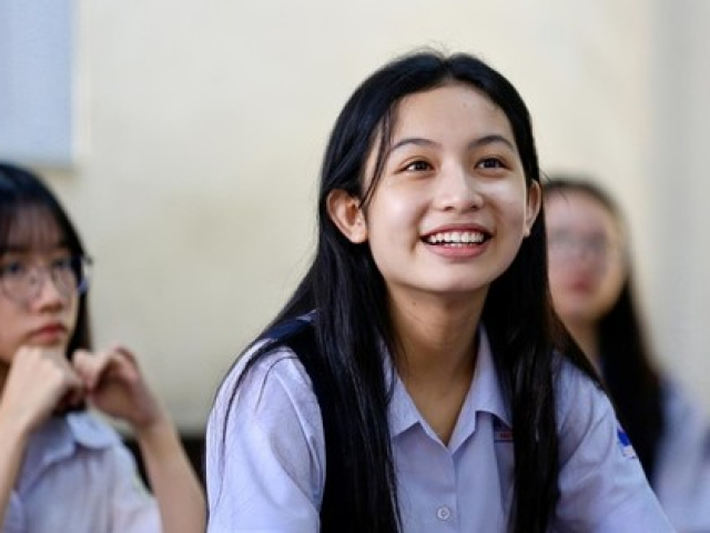 Để được xét tuyển vào lớp 10 trường công lập ở Hà Nội cần điều kiện gì?