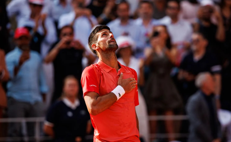 Djokovic thắng Alcaraz chạm mốc mới, chờ &#34;đại phá&#34; kỷ lục Grand Slam - 1