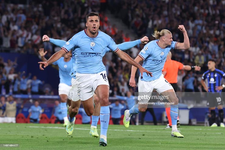 Chói lọi Man City vô địch Cúp C1: Người hùng Rodri và HLV Guardiola nói gì? - 1