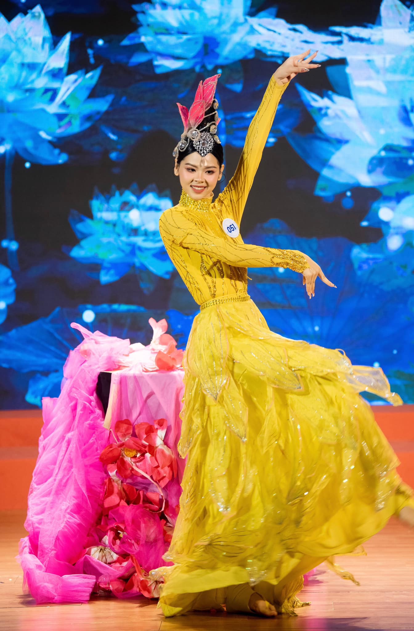 &#34;Hoa khôi bóng chuyền&#34; hình thể vẫn còn hạn chế dù lọt thẳng top 20 Miss World Vietnam - 6