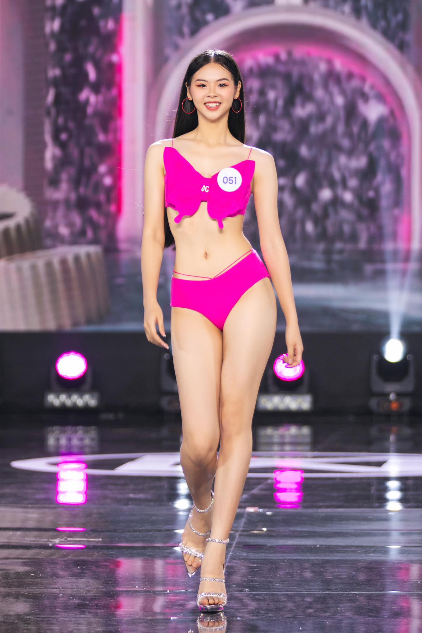 &#34;Hoa khôi bóng chuyền&#34; hình thể vẫn còn hạn chế dù lọt thẳng top 20 Miss World Vietnam - 3