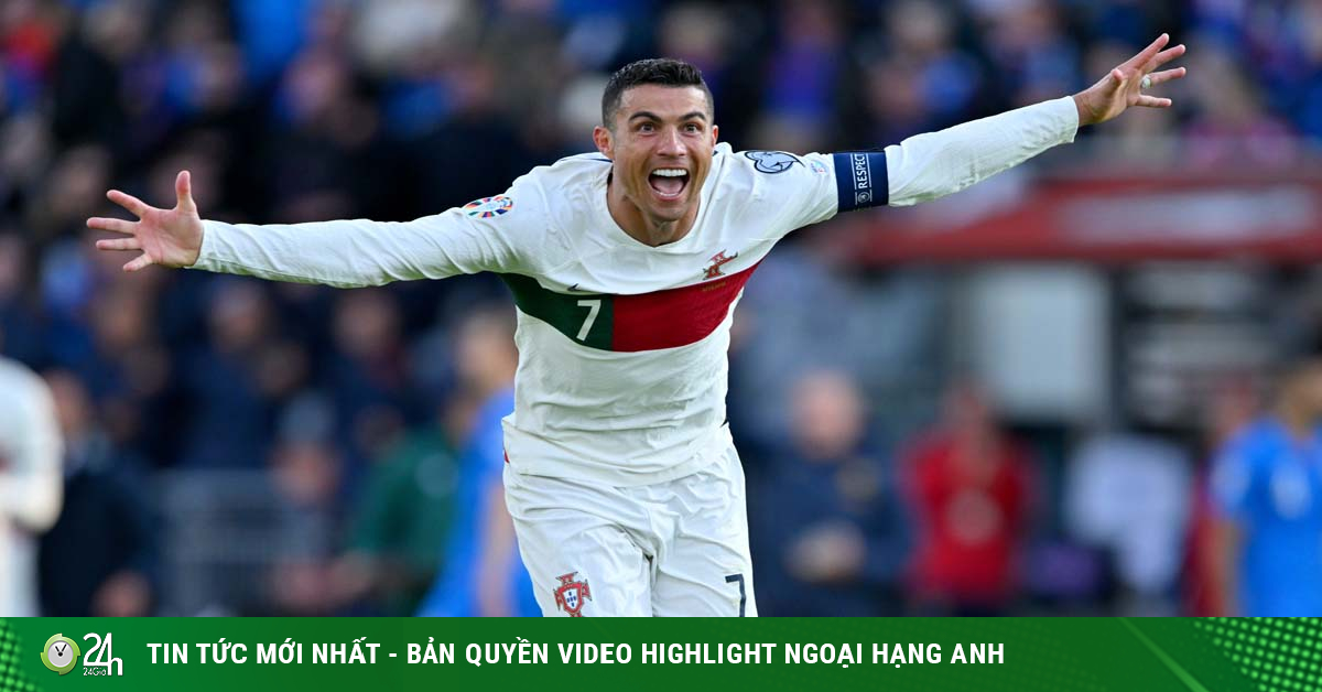 "Độc Lạ" Ronaldo: Sang Ả Rập Chơi Bóng Lại Hay, 41 Tuổi Vẫn Dự World ...