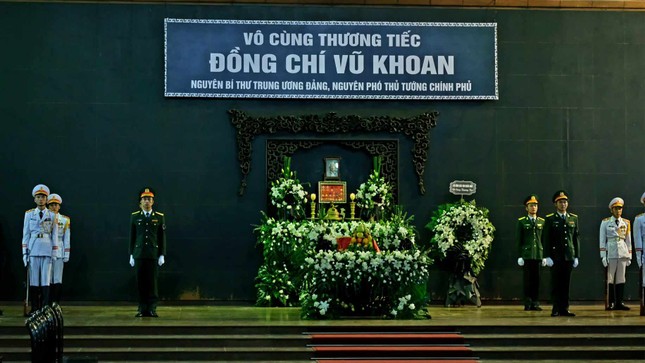 Tổ chức trọng thể lễ tang nguyên Phó Thủ tướng Chính phủ Vũ Khoan - 1