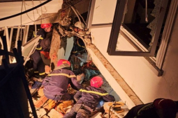 Tin tức trong ngày - Vụ sạt lở đất kinh hoàng ở Đà Lạt: Tìm thấy thi thể 2 người mất tích