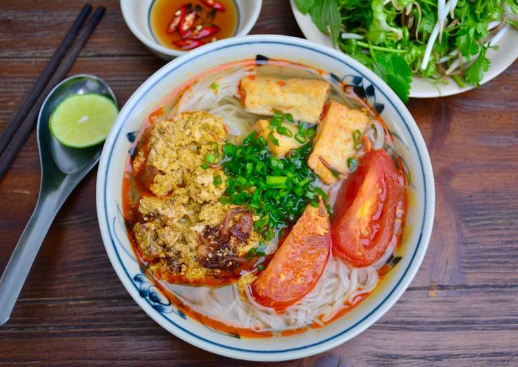 Điểm mặt những quán bún riêu "giải nhiệt" ngày Hà Nội nóng kỷ lục - 1