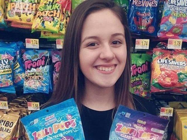 Kinh doanh kẹo ”lành mạnh”, cô bé 13 tuổi dự kiến bỏ túi 45 tỷ trong năm nay