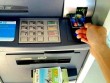 Ngân hàng lại tăng phí ATM nội mạng Ngân hàng lại tăng phí ATM nội mạng