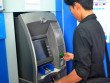 Lần thứ 2 NHNN yêu cầu 4 "ông lớn" dừng tăng phí rút tiền nội mạng ATM Lần thứ 2 NHNN yêu cầu 4 "ông lớn" dừng tăng phí rút tiền nội mạng ATM