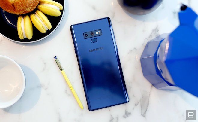 Samsung Galaxy Note9: Trợ thủ doanh nhân, "quái vật" của game thủ - 1