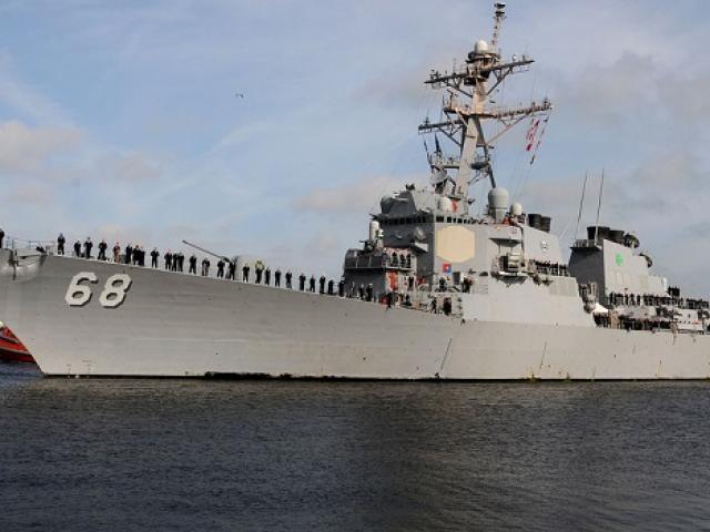 Tàu chiến đổ về Địa Trung Hải, Mỹ sắp dội tên lửa Syria?