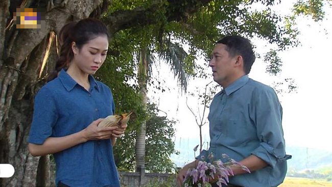 Khán giả không quên hình ảnh một em Xoan hiền lành với tình yêu chân thành dành cho anh chàng Ngao (Chiến Thắng) trong phim hài "Làng ế vợ".