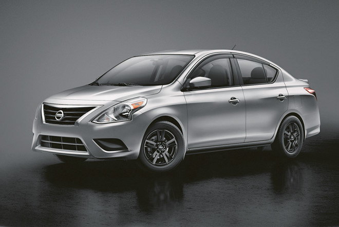 New Nissan Sunny Photos Prices And Specs in Kuwait