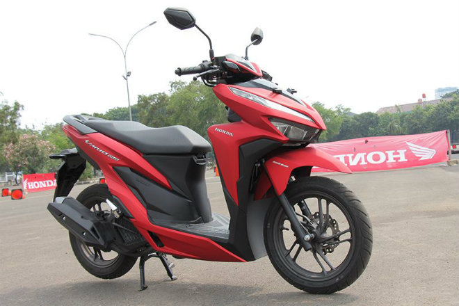Giá xe Honda Vario 150 đen nhám nhập khẩu Indonesia 2021