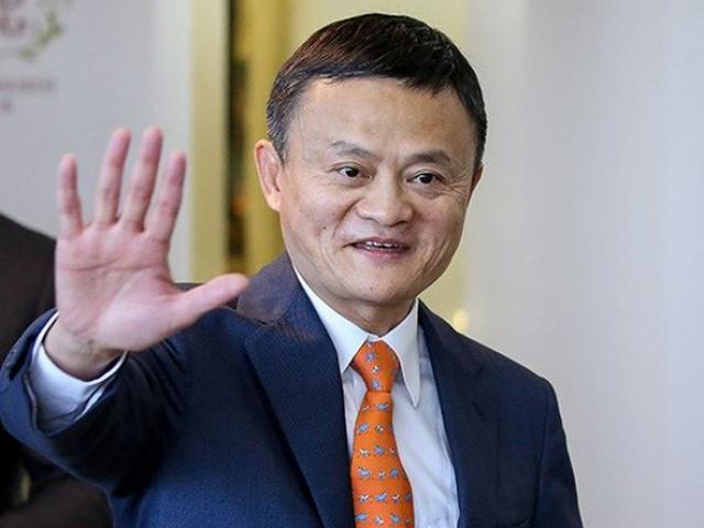 Tổng thống Putin thắc mắc: ”Jack Ma này, còn quá trẻ, sao đã nghỉ hưu?”