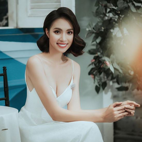 Bảo Ngọc mỹ nữ Siêu mẫu Việt Nam 2018 có thân hình đẹp như tượng tạc